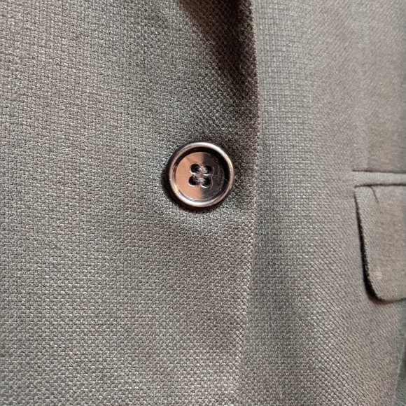 Jarmens Black Suit- Size 44R - Picture 4 of 9